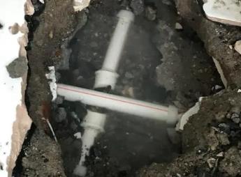 富锦阳台漏水维修公司为您分享楼上楼下漏水怎么处理